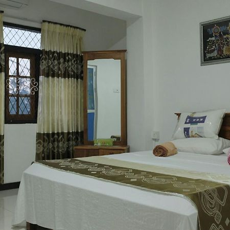 Relax Home Rambukkana Екстер'єр фото