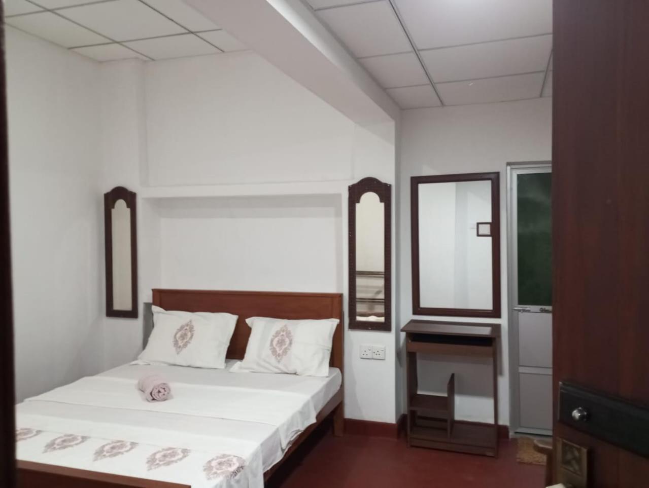 Relax Home Rambukkana Екстер'єр фото