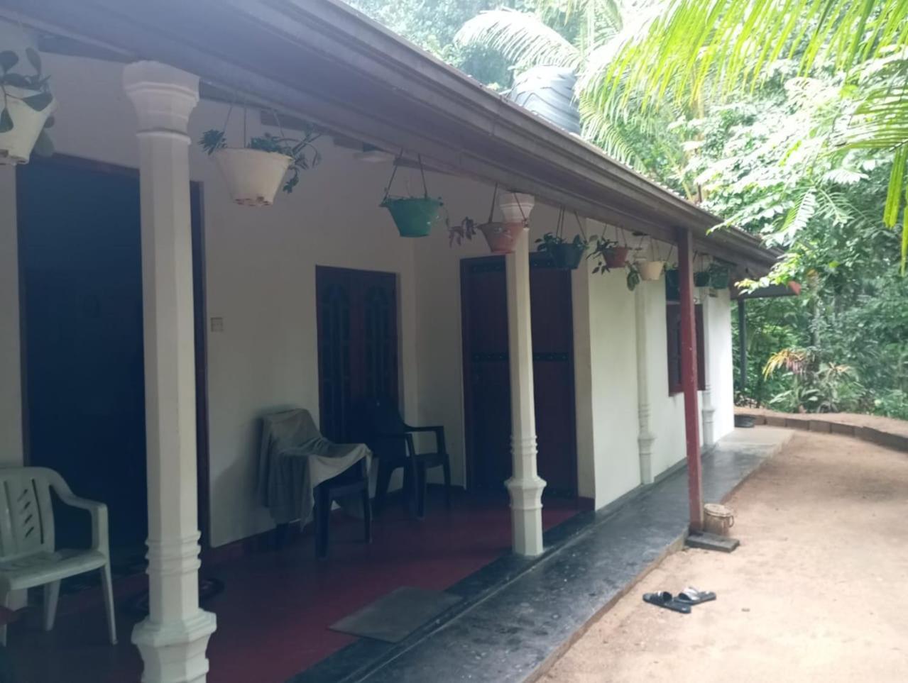 Relax Home Rambukkana Екстер'єр фото