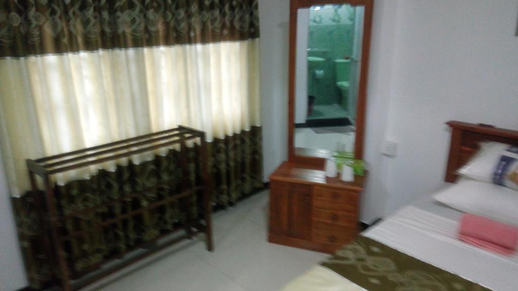 Relax Home Rambukkana Екстер'єр фото