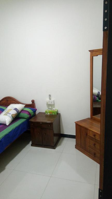 Relax Home Rambukkana Екстер'єр фото
